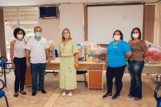 Prefeitura entrega alimentos arrecadados na corrida Mulheres em Movimento